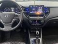 Hyundai Solaris 2022 года за 7 950 000 тг. в Семей – фото 7