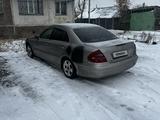 Mercedes-Benz E 220 2002 годаfor3 300 000 тг. в Караганда