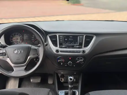 Hyundai Accent 2021 года за 6 900 000 тг. в Шымкент – фото 14