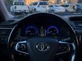 Toyota Camry 2015 года за 10 500 000 тг. в Уральск – фото 4