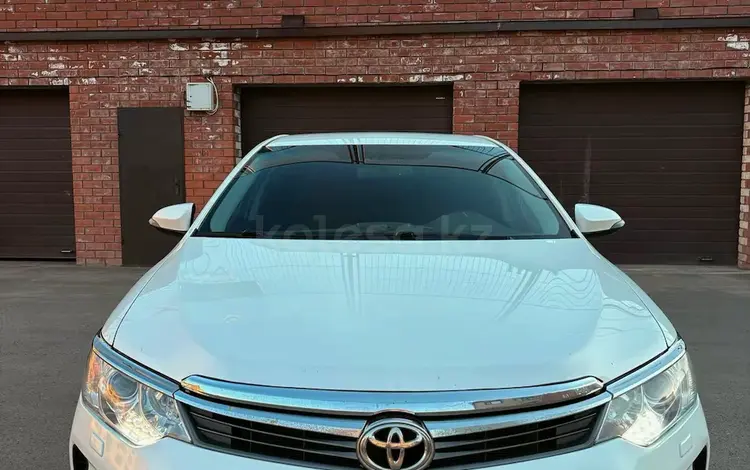 Toyota Camry 2015 года за 10 500 000 тг. в Уральск