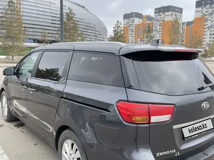 Kia Sedona 2015 года за 14 500 000 тг. в Астана – фото 7