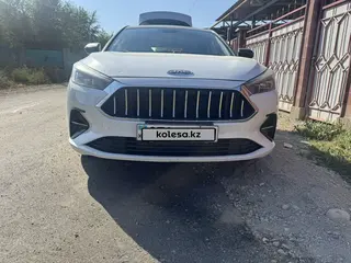 JAC J7