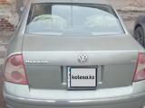 Volkswagen Passat 2002 года за 1 800 000 тг. в Усть-Каменогорск – фото 2