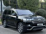 Toyota Land Cruiser 2015 года за 25 000 000 тг. в Тараз