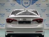 Hyundai Sonata 2015 годаfor7 300 000 тг. в Астана – фото 3