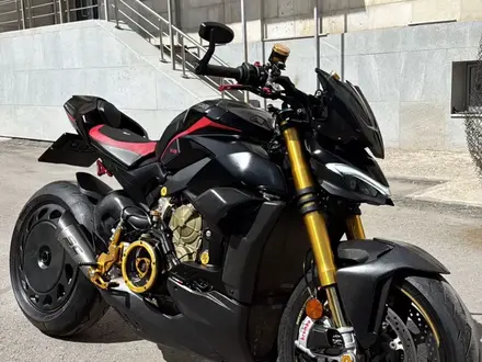 Ducati  Streetfighter V4 2021 года за 13 000 000 тг. в Астана