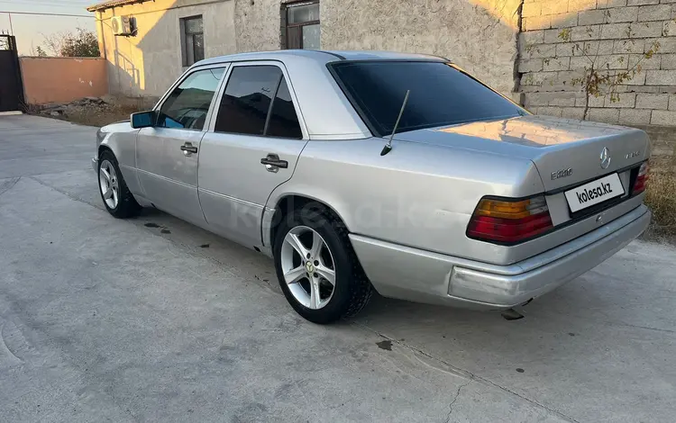 Mercedes-Benz E 230 1991 годаfor630 000 тг. в Туркестан