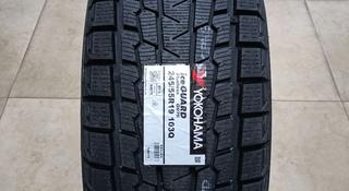 Зимние 245/55R19 YOKOHAMA G075. за 73 000 тг. в Алматы