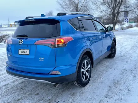 Toyota RAV4 2018 года за 9 100 000 тг. в Уральск – фото 6