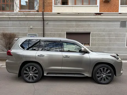 Lexus LX 570 2020 года за 68 000 000 тг. в Астана – фото 20