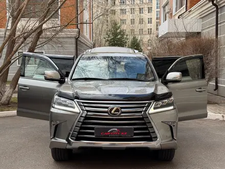 Lexus LX 570 2020 года за 68 000 000 тг. в Астана – фото 2