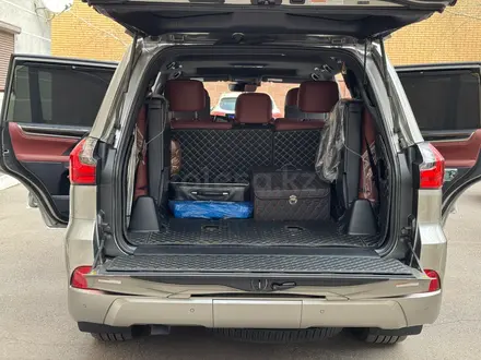 Lexus LX 570 2020 года за 68 000 000 тг. в Астана – фото 25