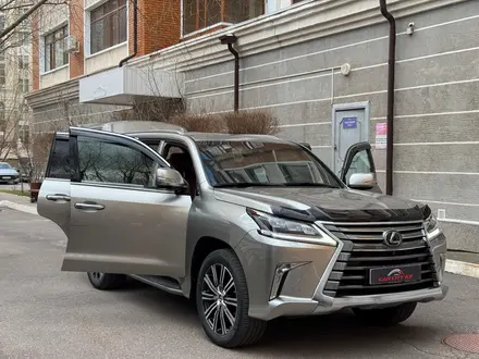 Lexus LX 570 2020 года за 68 000 000 тг. в Астана – фото 14