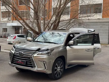 Lexus LX 570 2020 года за 68 000 000 тг. в Астана – фото 4