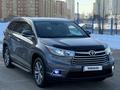 Toyota Highlander 2014 годаүшін12 200 000 тг. в Астана – фото 3