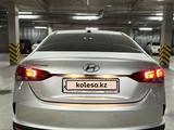 Hyundai Accent 2021 года за 8 560 000 тг. в Шымкент – фото 3