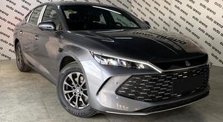 BYD Qin L DM-i Leading 2025 года за 10 790 000 тг. в Караганда
