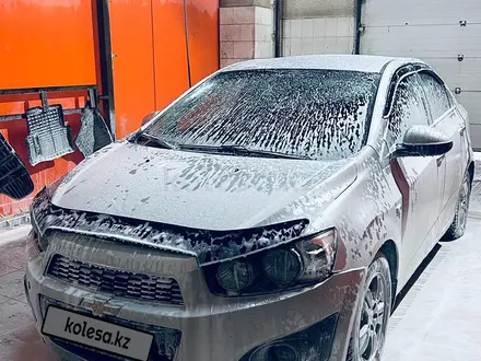 Chevrolet Aveo 2014 года за 3 000 000 тг. в Уральск – фото 9