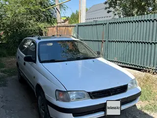 Toyota Carina E