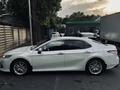 Toyota Camry 2019 годаүшін15 200 000 тг. в Алматы – фото 10