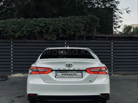 Toyota Camry 2019 года за 15 200 000 тг. в Алматы – фото 5
