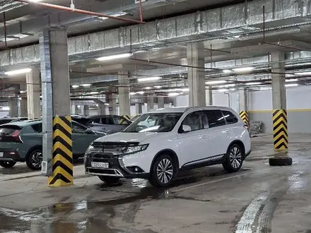 Mitsubishi Outlander 2021 года за 11 000 000 тг. в Астана – фото 5