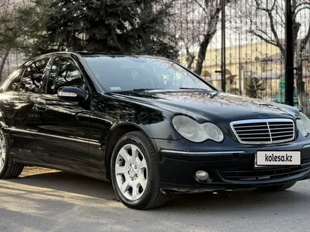 Mercedes-Benz C 240 2005 года за 4 200 000 тг. в Алматы – фото 4