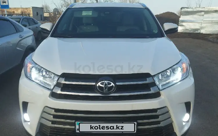 Toyota Highlander 2017 года за 20 000 000 тг. в Уральск