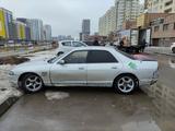 Nissan Skyline 1993 года за 700 000 тг. в Астана – фото 2