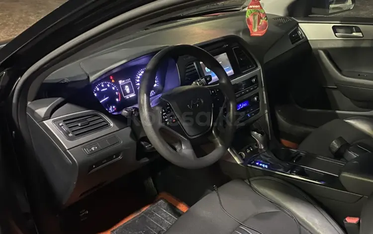 Hyundai Sonata 2016 года за 2 700 000 тг. в Караганда