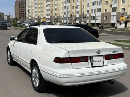 Toyota Camry Gracia 1997 года за 2 600 000 тг. в Астана – фото 4