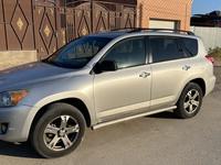 Toyota RAV4 2012 годаfor8 600 000 тг. в Кызылорда