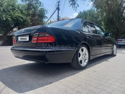 Mercedes-Benz E 240 2001 года за 5 500 000 тг. в Кызылорда – фото 2