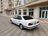BMW 520 1990 года за 1 900 000 тг. в Актау – фото 3