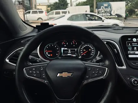 Chevrolet Malibu 2018 года за 6 800 000 тг. в Шымкент – фото 5
