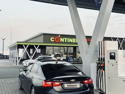 Chevrolet Malibu 2018 года за 6 800 000 тг. в Шымкент – фото 8