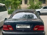 Mercedes-Benz E 320 1997 года за 1 750 000 тг. в Алматы – фото 4