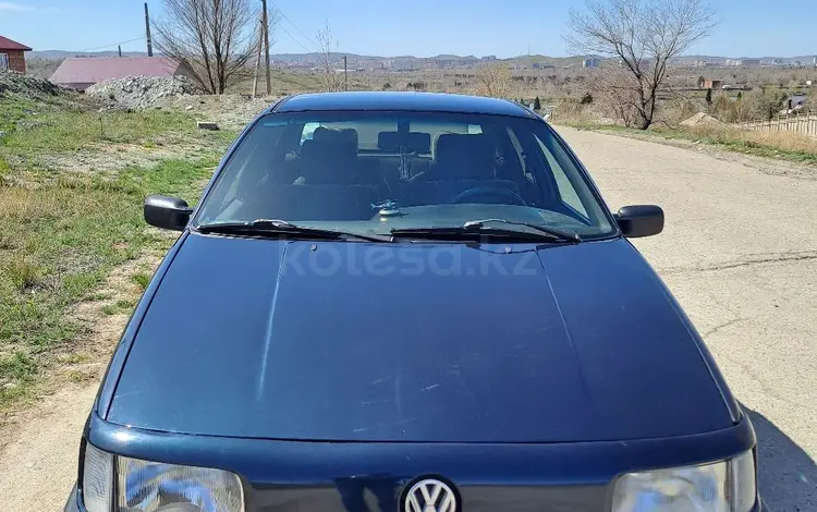 Volkswagen Passat 1991 годаүшін1 500 000 тг. в Усть-Каменогорск