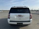 GMC Yukon 2015 годаfor16 500 000 тг. в Уральск – фото 2