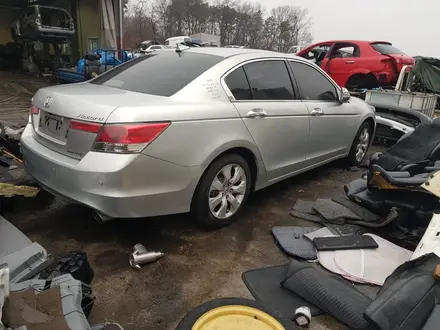 Крышка багажника HONDA Accord за 100 000 тг. в Астана