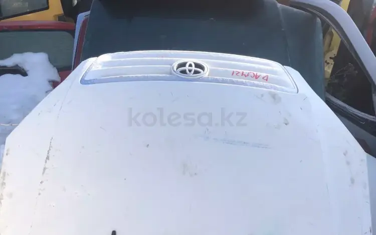 Капот тойота ипсум 2001-2009 за 45 000 тг. в Алматы