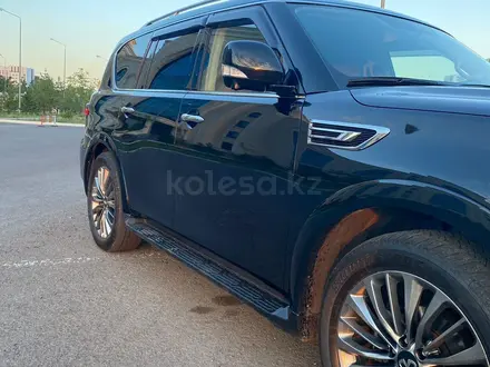 Infiniti QX80 2022 года за 40 000 000 тг. в Астана – фото 3