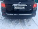 Toyota Highlander 2010 года за 13 000 000 тг. в Уральск – фото 2
