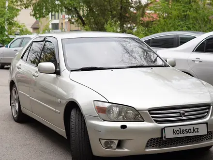 Lexus IS 200 2002 года за 3 500 000 тг. в Алматы