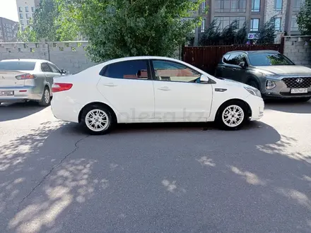 Kia Rio 2014 года за 4 100 000 тг. в Астана – фото 2