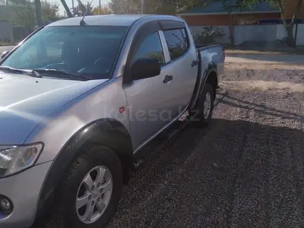 Mitsubishi L200 2008 года за 5 500 000 тг. в Актобе – фото 3