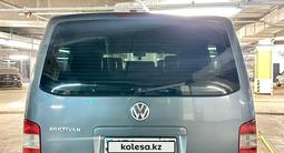Volkswagen Multivan 2005 года за 8 600 000 тг. в Алматы – фото 3