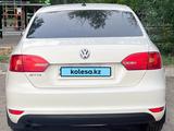 Volkswagen Jetta 2012 годаүшін4 800 000 тг. в Астана – фото 2