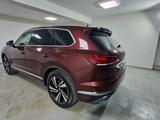 Volkswagen Touareg 2022 года за 27 650 000 тг. в Костанай – фото 3